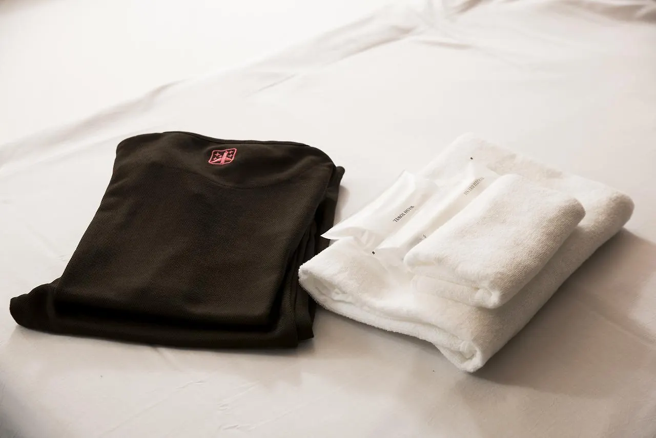 First Cabin Kyoto Kawaramachi Sanjo Hotel cápsula